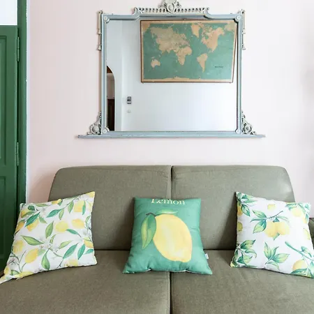 Charming Capri Style Retreat - Near Termini Station, Near Colosseum * Roma